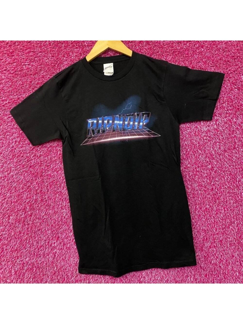 RIPNDIP Rave Graph Design T-Shirt Small - Picture 3 of 4